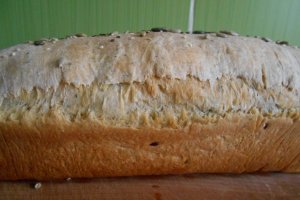 Paine aromatizata, cu masline
