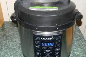 Varza calita cu afumatura la Multicooker-ul Crock-Pot Express