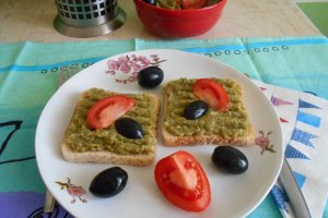 Pasta de fasole verde