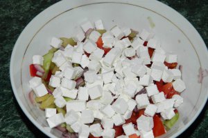 Salata cu branza feta