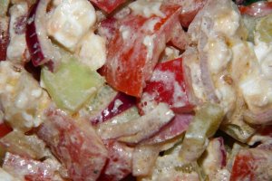 Salata cu branza feta