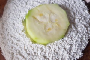 Dovlecei pane
