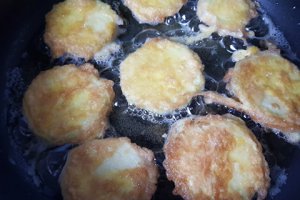 Dovlecei pane