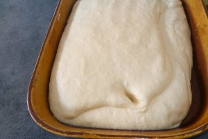 Paine de casa, reteta excelenta pentru un gust desavarsit