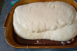 Paine de casa, reteta excelenta pentru un gust desavarsit