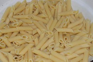 Penne Rigate cu chiftelute