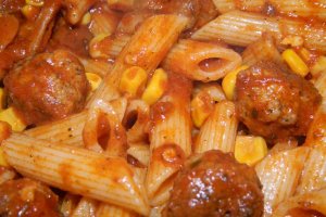 Penne Rigate cu chiftelute