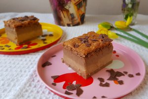Desert prajitura inteligenta cu ciocolata