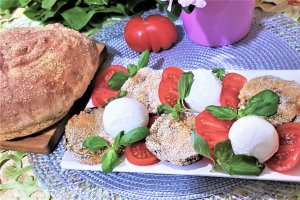 Melanzane caprese - vinete caprese