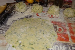Lipii cu cartof si verdeata (lipii martiene)