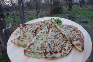 Lipii cu cartof si verdeata (lipii martiene)