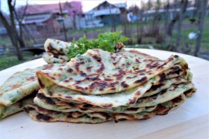 Lipii cu cartof si verdeata (lipii martiene)