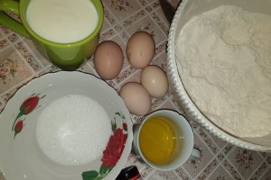 Desert clatite cu iaurt