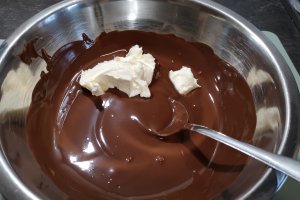 Desert tort cu ciocolata si mascarpone