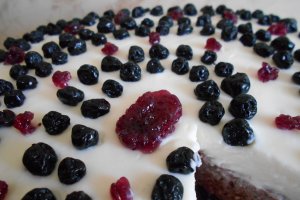 Tort cu crema de mascarpone si jeleu de afine - 3 ani de bucataras