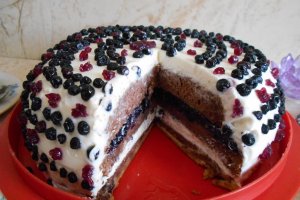 Tort cu crema de mascarpone si jeleu de afine - 3 ani de bucataras