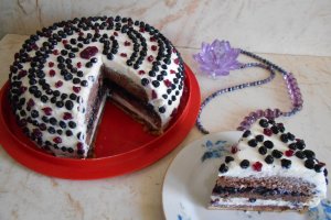 Tort cu crema de mascarpone si jeleu de afine - 3 ani de bucataras