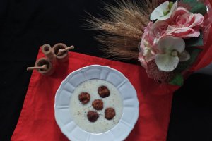 Chiftele in sos de branzeturi
