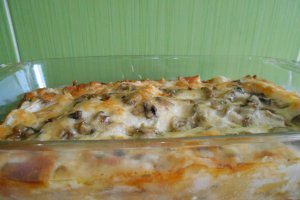 Lasagna cu ciuperci si sos bechamel