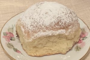 Desert Buchteln sau gogosi umplute cu Nutella, la cuptor