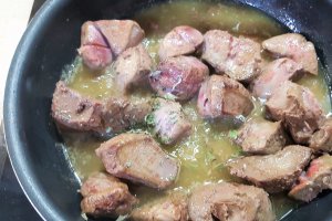 Pate de ficat cu salvie si piper