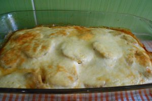 Cartofi cu ardei capia copti, la cuptor