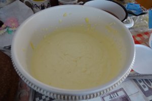Desert tort cu crema lamaie -Paste 2020