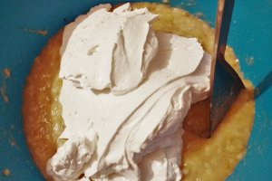 Desert tort cu crema de banane si oreo