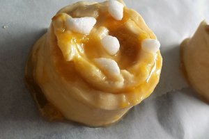 Desert briosa Melc cu gem de prune