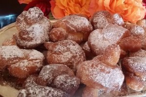 Desert gogosi de Carnaval (Luxemburg) - Verwurelter