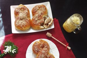 Desert mucenici umpluti cu nuca