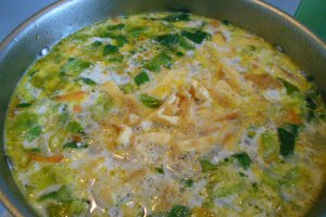 Ciorba de salata verde, cu afumatura