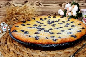Desert tarta cu branza si afine