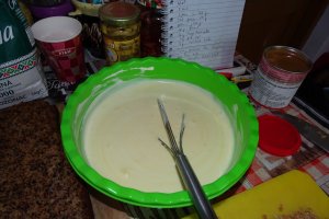 Desert prajitura cu banane si piersici
