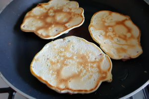 Pancakes pentru micul dejun