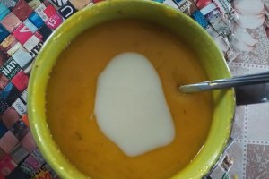 Desert crema de lime cu busuioc