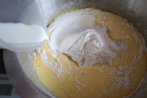 Desert cozonaci impletiti si imbatati