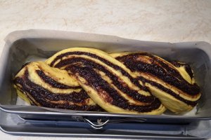 Desert cozonaci impletiti si imbatati