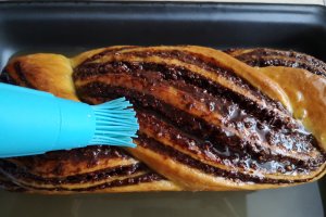 Desert cozonaci impletiti si imbatati