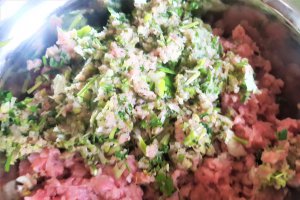 Cozonac de carne