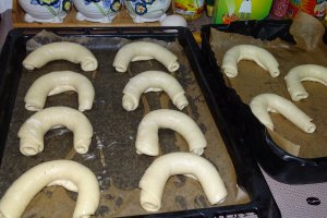 Desert cornuri pufoase cu mac