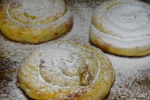 Desert placintele foita cu foita