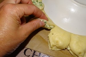 Placinta cu carne si branza