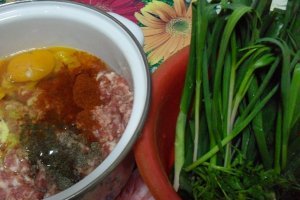 Rulada din carne de porc cu arome de primavara