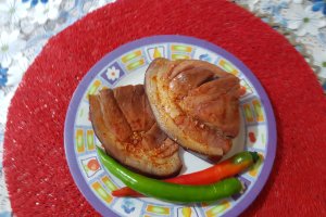 Jambon fiert cu usturoi si boia