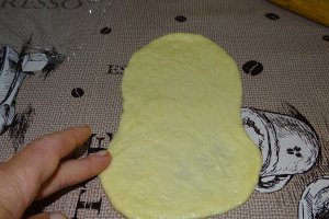 Desert cornuri pufoase cu gem
