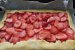 Desert tarta rustica cu capsuni si crema de branza-4
