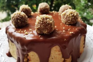 Desert tort Linzer cu ciocolata si nuci (tort cu fursecuri)