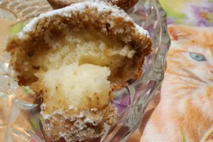 Desert cruffins umplute cu nuca