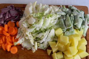 Ghiveci de legume (varianta de primavara)